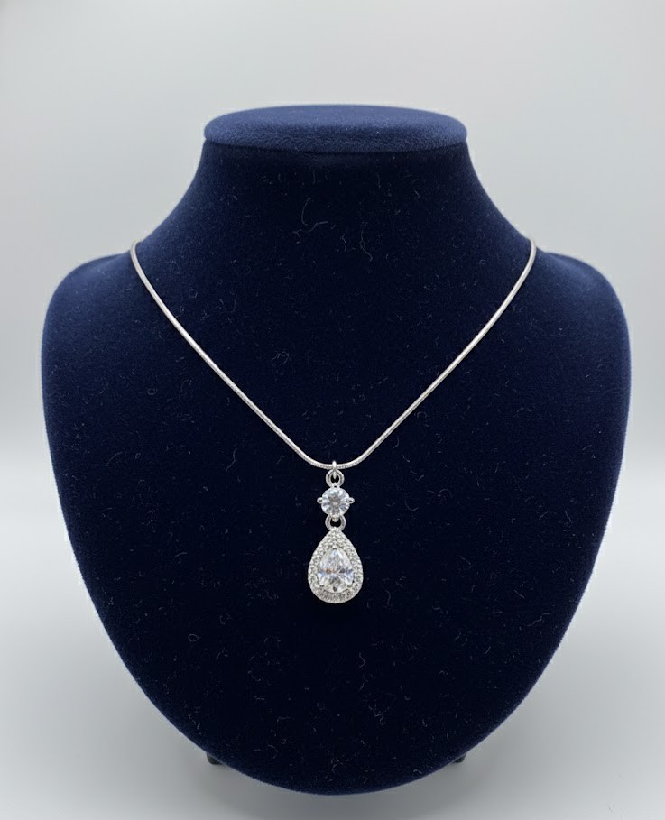Elegant Silver Halo Pendant Necklace - Round Cut Brilliant Sparkle - Perfect Gif