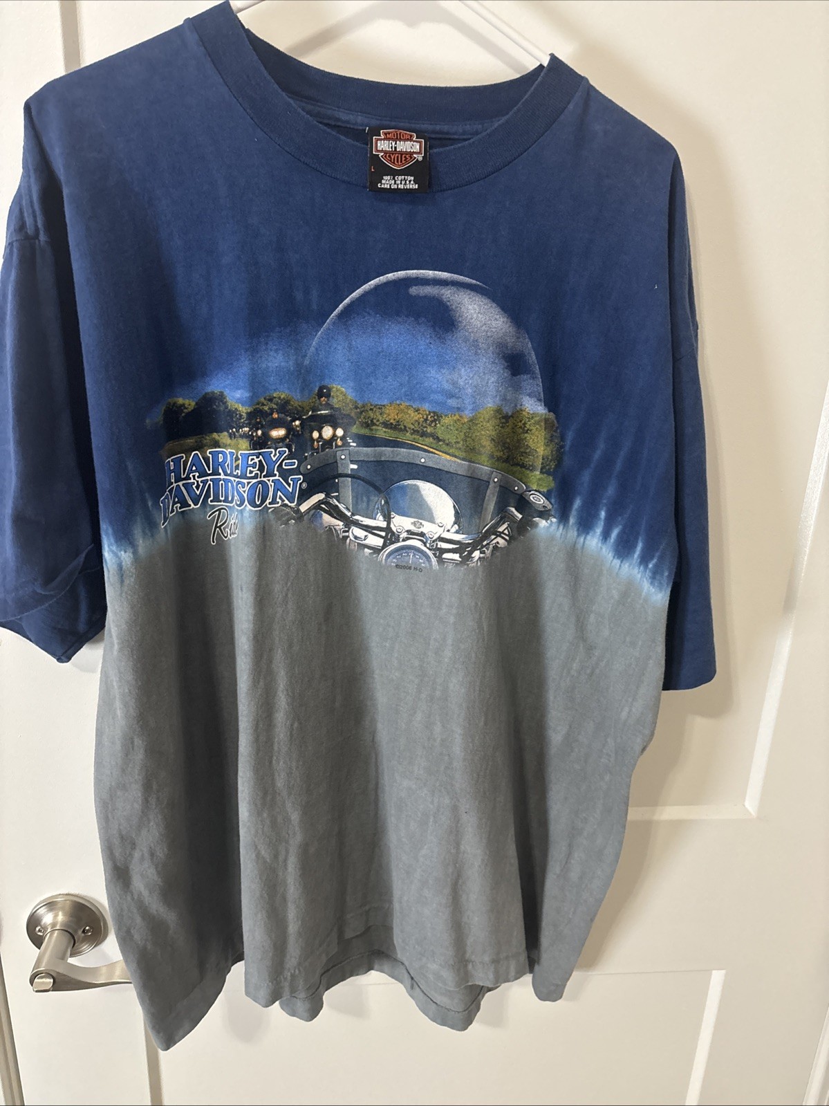 Harley Davison Rocket Mountain Tee Shirt Vintage 2011