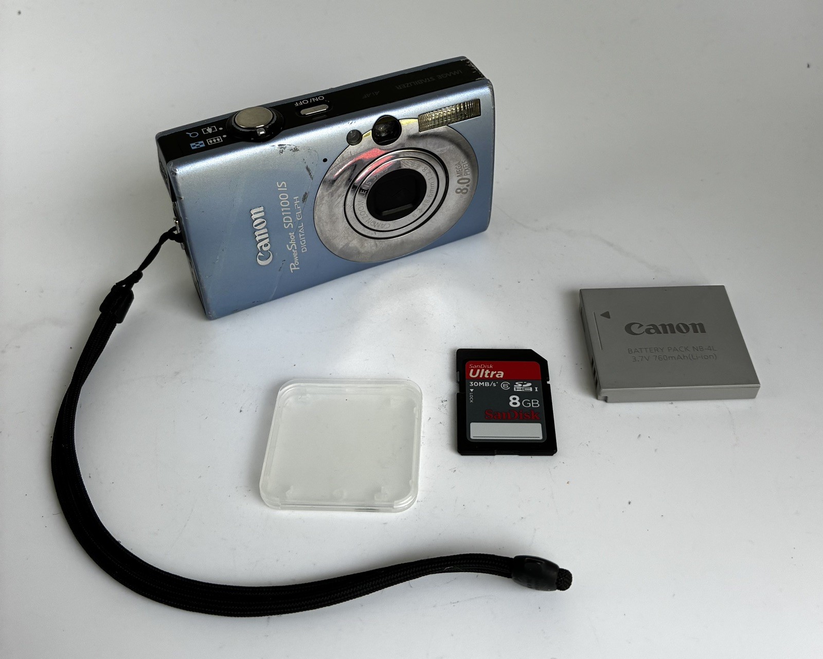 Canon PowerShot SD1100 IS Digital ELPH Camera 8.0MP 8 GB Card, Tested Works READ