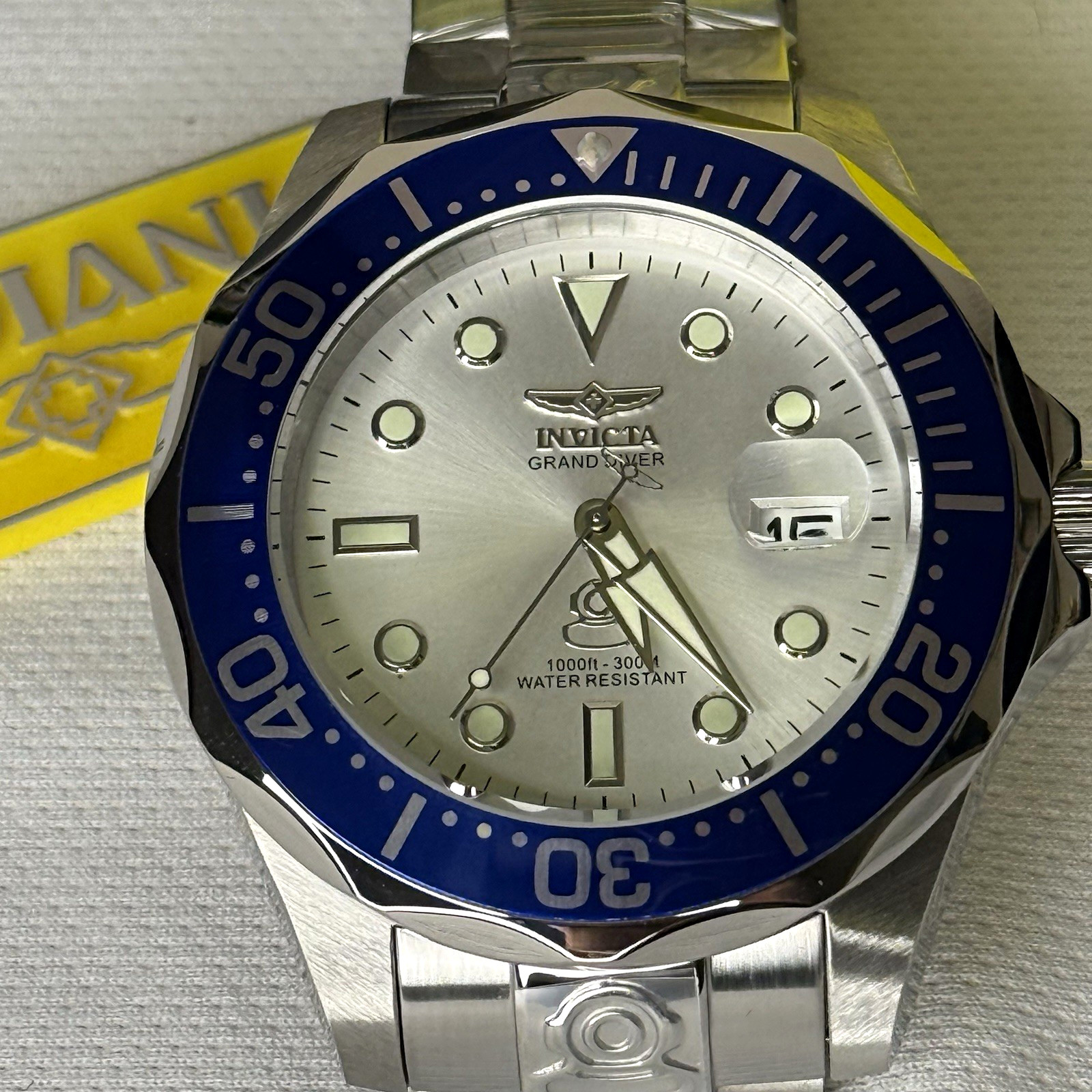 NEW Invicta 3046 Grand Diver Automatic 47 mm,300m Silver Dial Blue Bezel