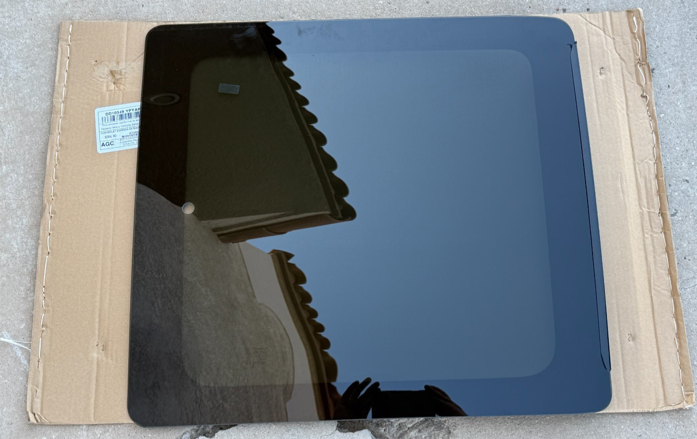 Passenger Right Hinged Door Window Glass Movable 