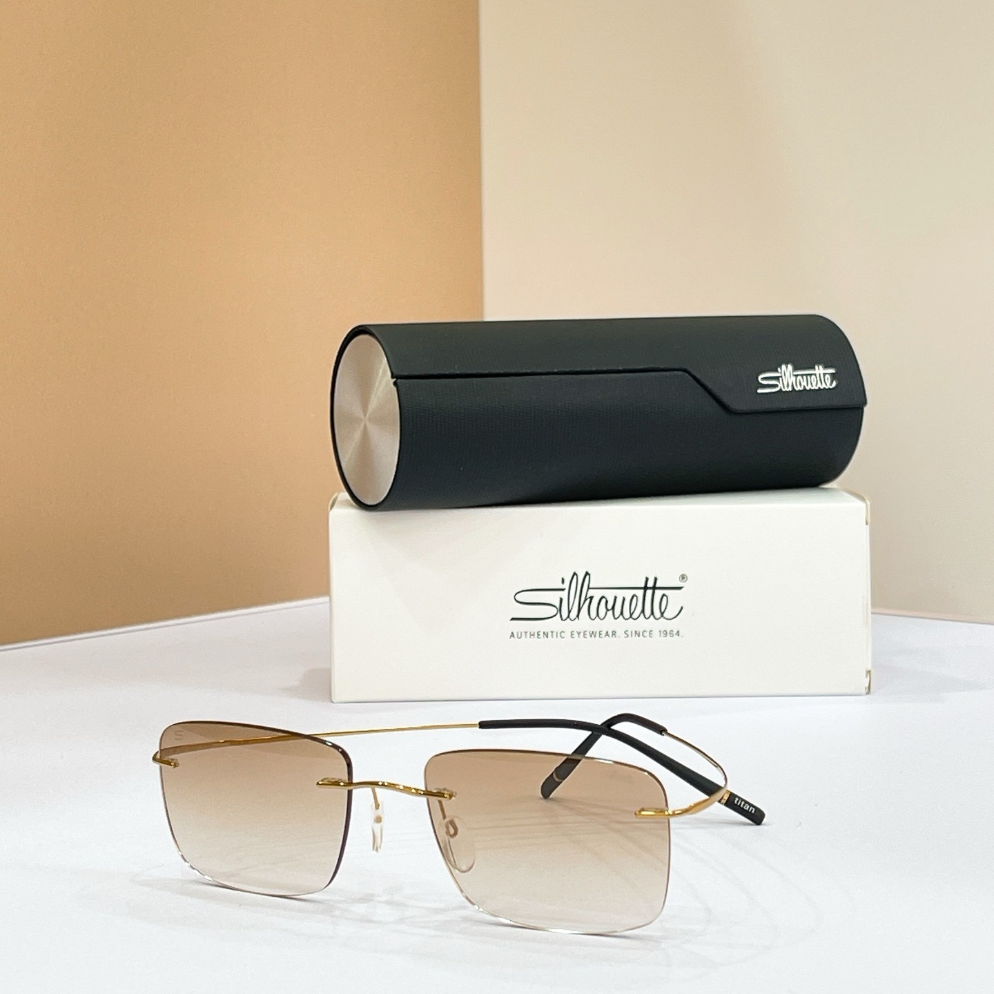 Silhouette Stylish Rimless Sunglasses Model: 5599 AB, Size: 53-17-155