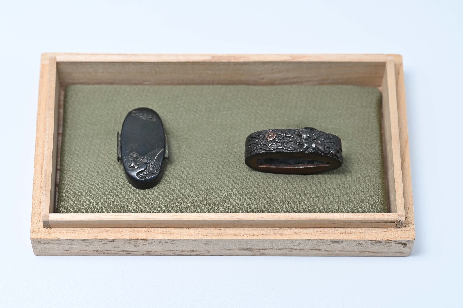 Fuchi Kashira Japanese antique Mumei Fishing Taikobo design shakudo Edo era