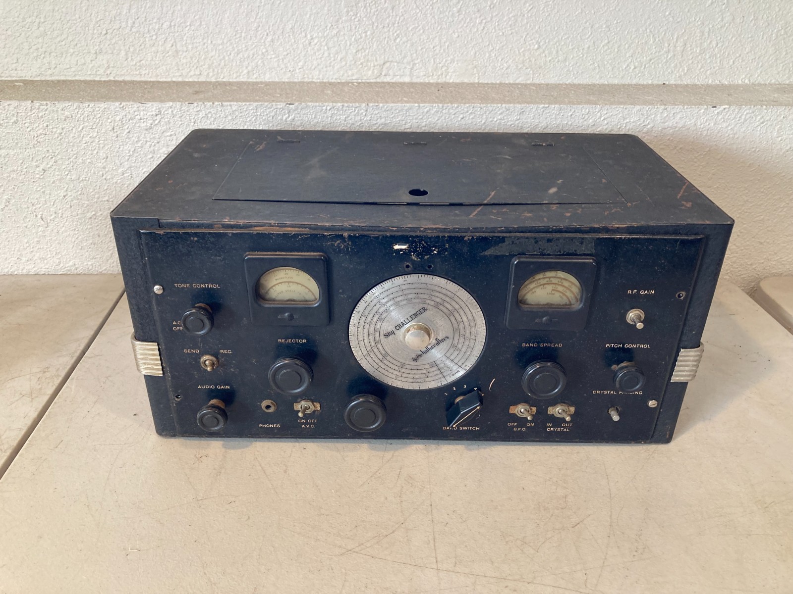 Vintage Hallicrafters Super Skyrider  SX-16 Ham Radio Receiver Powers On