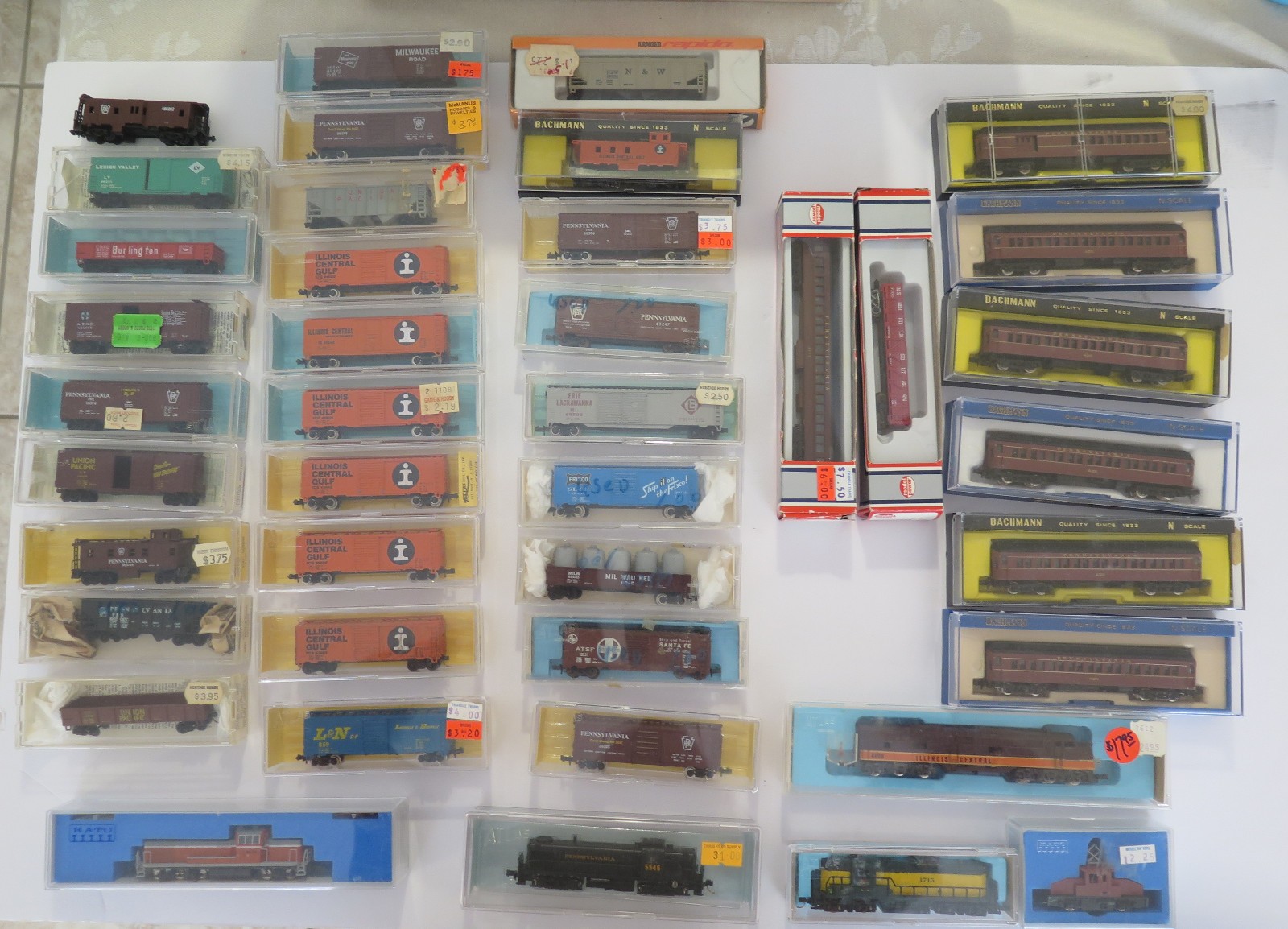 N Gauge Train collection, includes Atlas and Kato Engines N Gauge Train collection, includes Atlas and Kato Engines