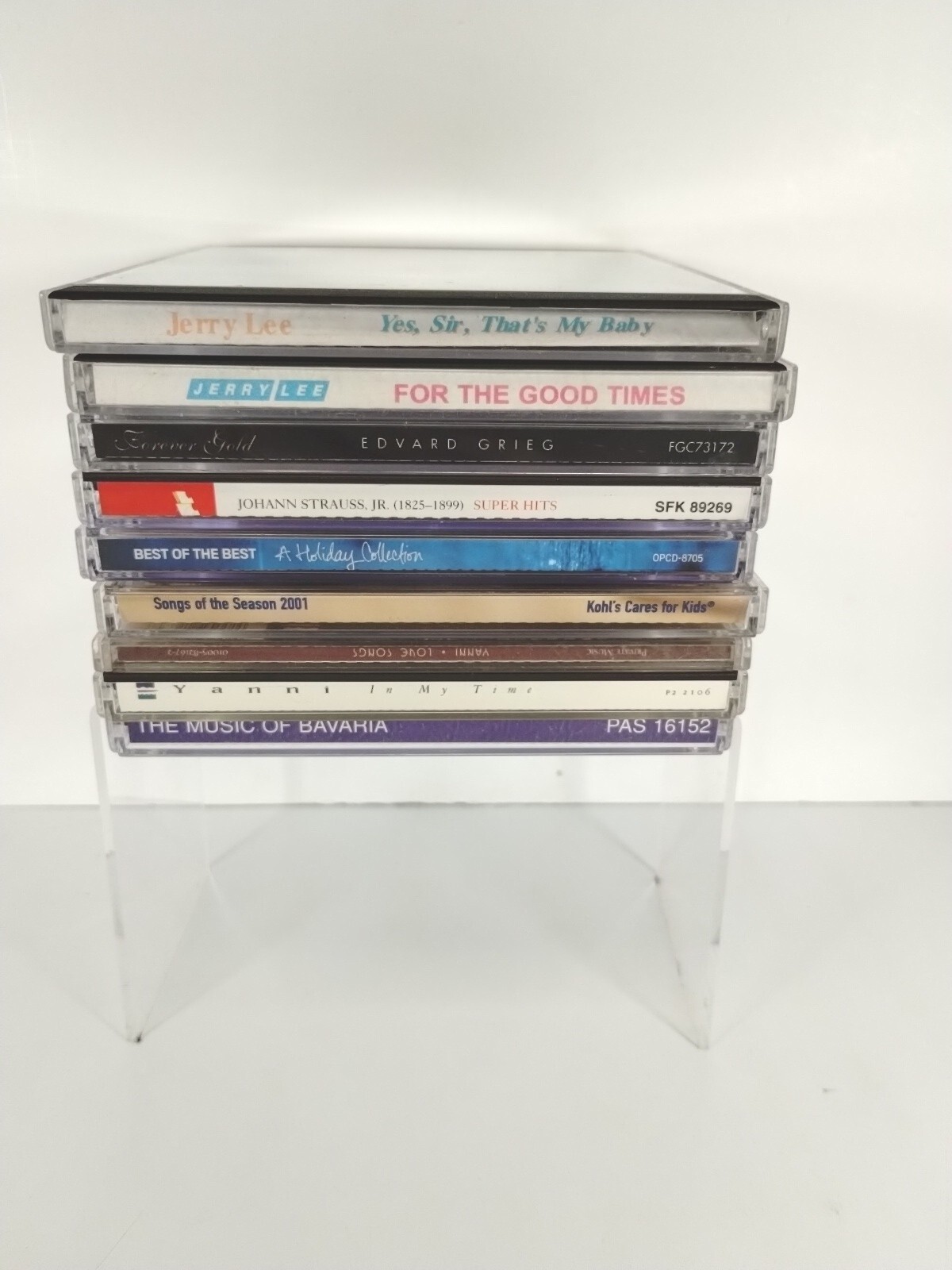 Lot of 9 Classical CDs - YANNI EDVARD GRIEG JOHANN STRAUSS MUSIC OF BAVARIA-READ Lot of 9 Classical CDs - YANNI EDVARD GRIEG JOHANN STRAUSS MUSIC OF BAVARIA-READ