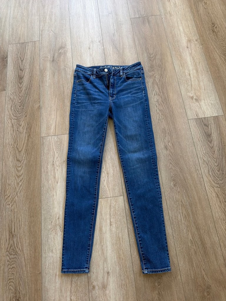 American Eagle Outfitters Super Stretch Women\'s Jeans American Eagle Outfitters Super Stretch Women\'s Jeans