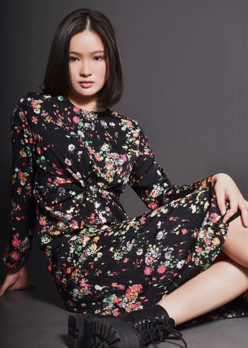 H&M: Black Colorful Floral Twist-Front Midi/Maxi Long Sleeve Dress Women\'s L H&M: Black Colorful Floral Twist-Front Midi/Maxi Long Sleeve Dress Women\'s L