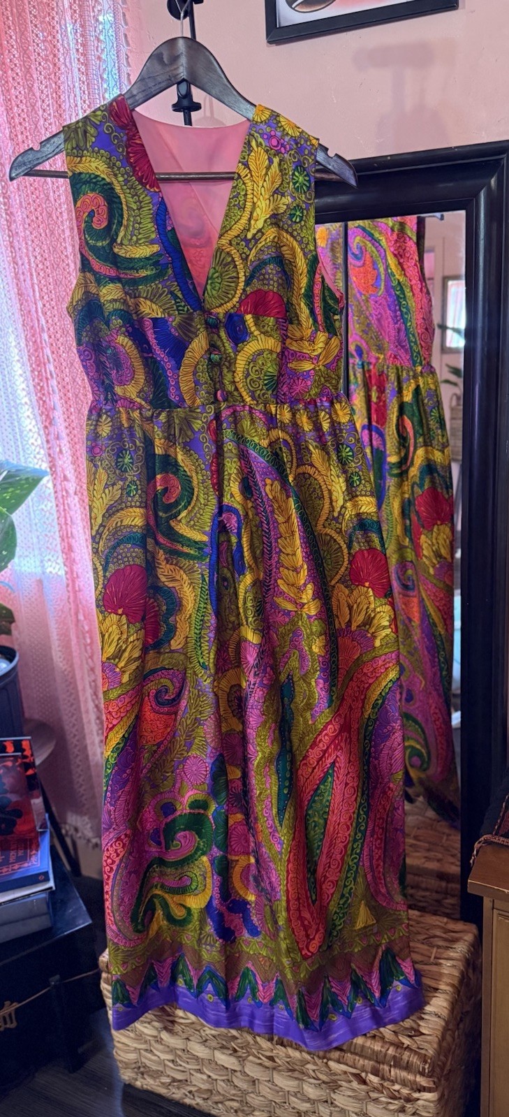 Vintage 70s Psychedelic Paisley Floral Maxi Dress Pink Purple Boho Hippie S