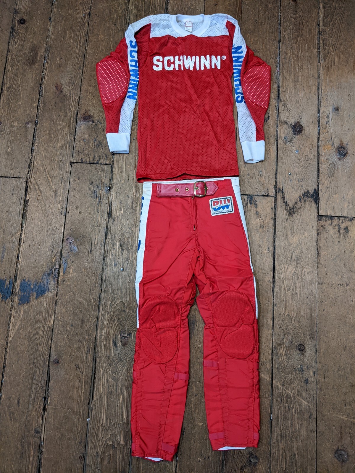 NOS 70\'s New Original Bill Walters Team Schwinn Sting Factory Jersey & Pants NOS 70\'s New Original Bill Walters Team Schwinn Sting Factory Jersey & Pants
