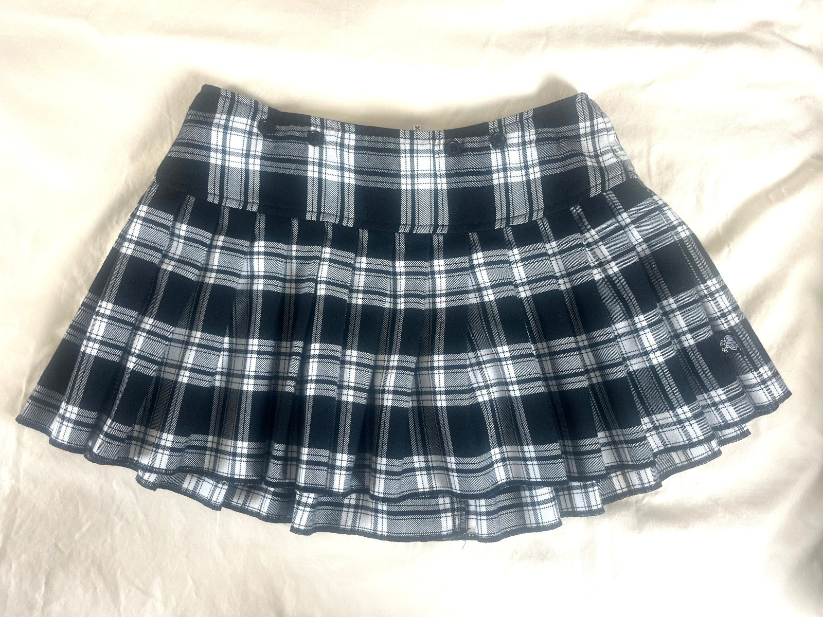 Vintage 2000s Tripp NYC Pleated Mini Skirt Plaid Alt Mall Goth Jirai-Kei Size M Vintage 2000s Tripp NYC Pleated Mini Skirt Plaid Alt Mall Goth Jirai-Kei Size M
