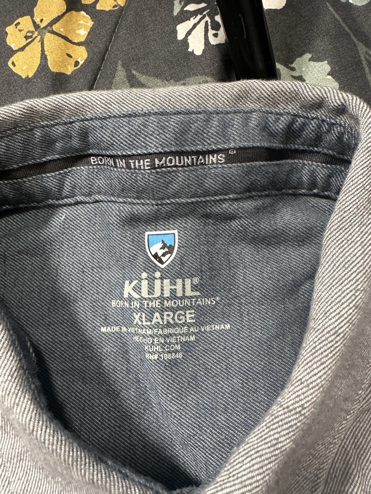 KÜHL Men\'s Grey Descendr Flannel Long Sleeve Shirt Size XL Excellent Condition KÜHL Men\'s Grey Descendr Flannel Long Sleeve Shirt Size XL Excellent Condition