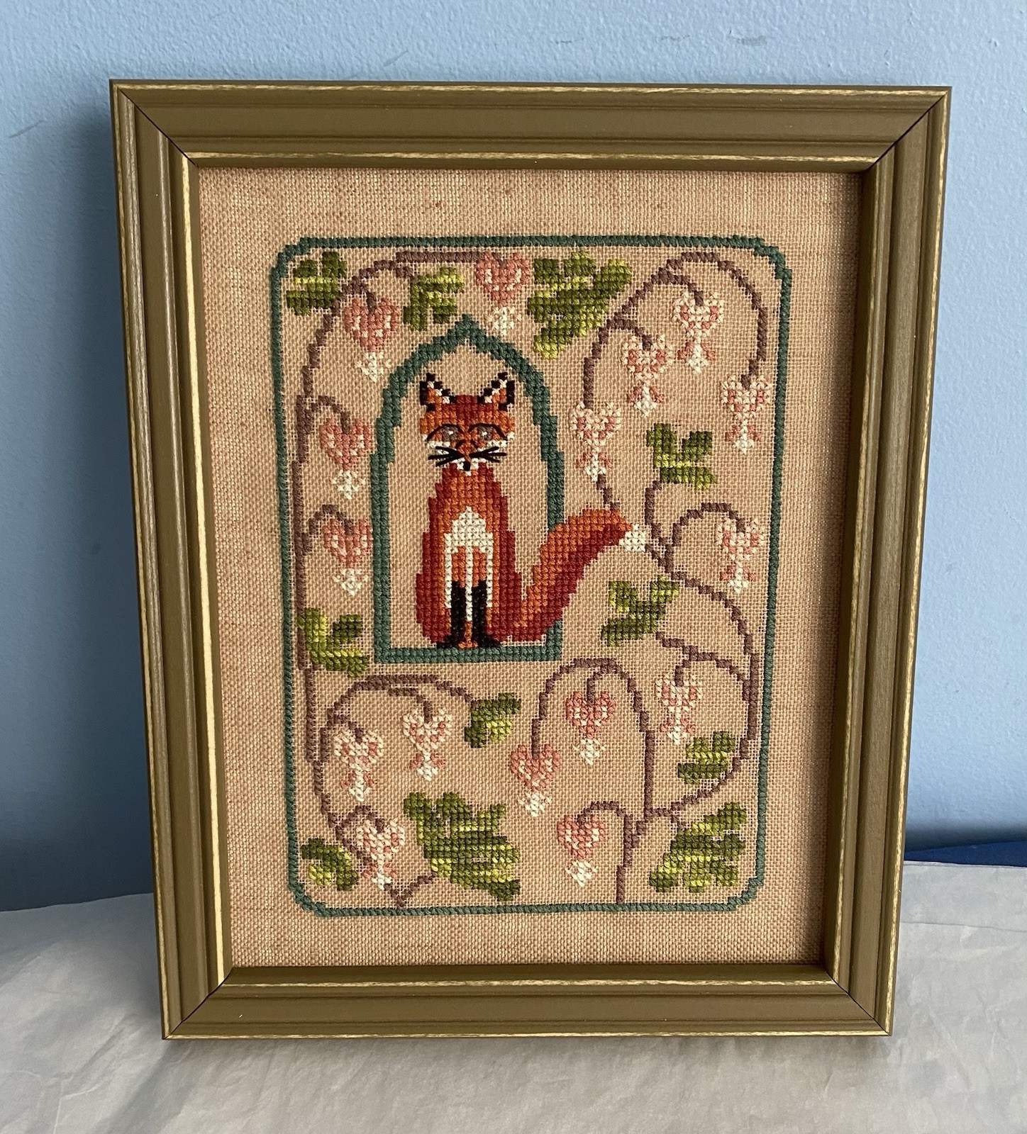 THE BLUE FLOWER TUDOR FOX COMPLETED FRAMED CROSS STITCH PICTURE FLOWERS