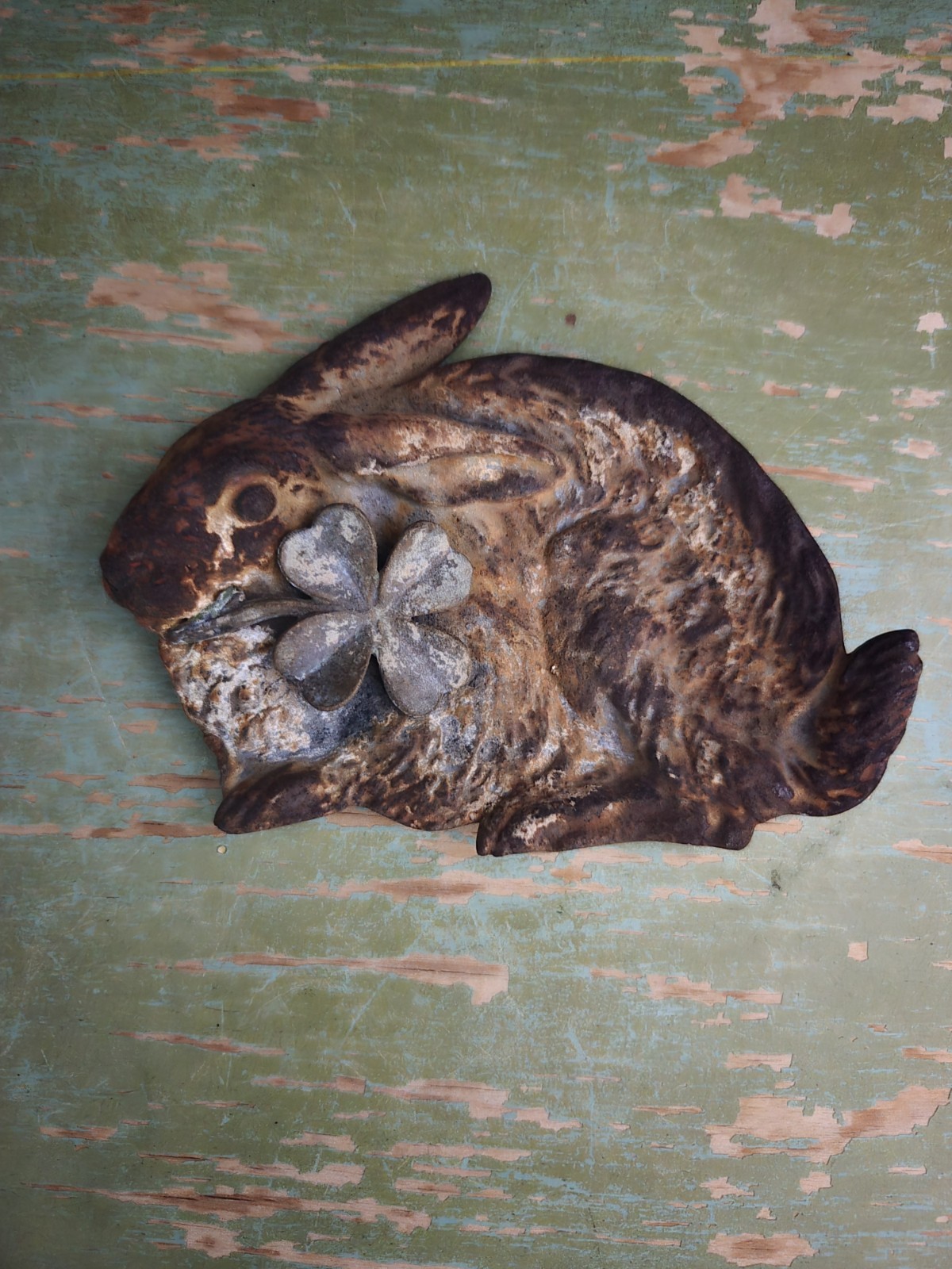 Antique Bradley & Hubbard 1835 Cast Iron Rabbit Dish~Tray with 4 Leaf Clover USA