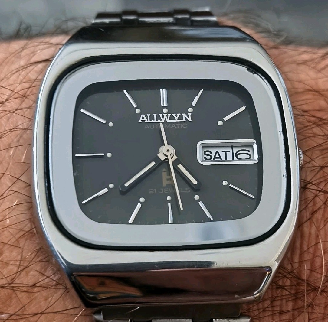 Allwyn Y381-5030 Automatic Seiko Movement 21 Jewels Original SS Band 