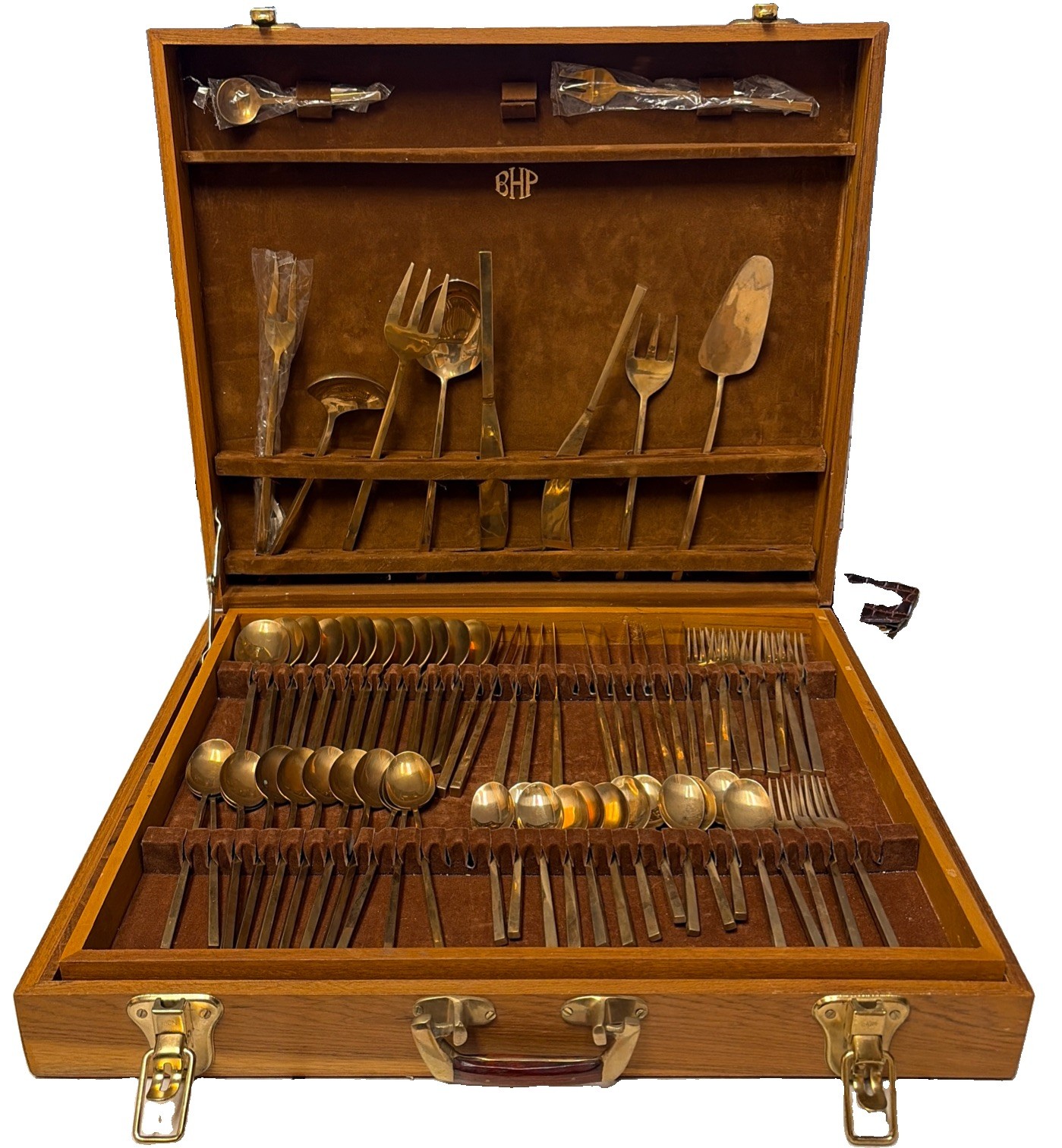 Vintage 150 Pc Jean-Claude Bronze Rosewood Flatware Set MCM BHP Bangkok Hataphun Vintage 150 Pc Jean-Claude Bronze Rosewood Flatware Set MCM BHP Bangkok Hataphun