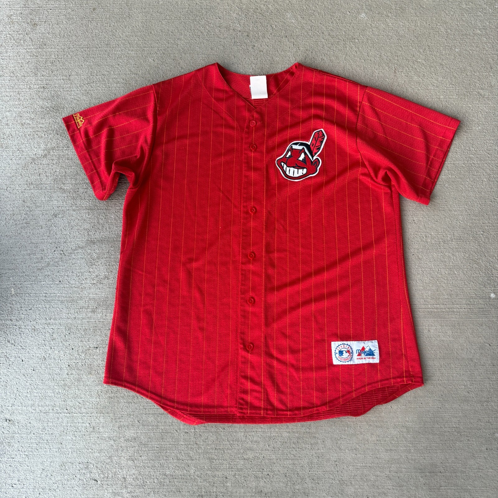 Cleveland Indians MLB USA Made Vtg Majestic Unisex Jersey Red Pinstripe Size XL Cleveland Indians MLB USA Made Vtg Majestic Unisex Jersey Red Pinstripe Size XL