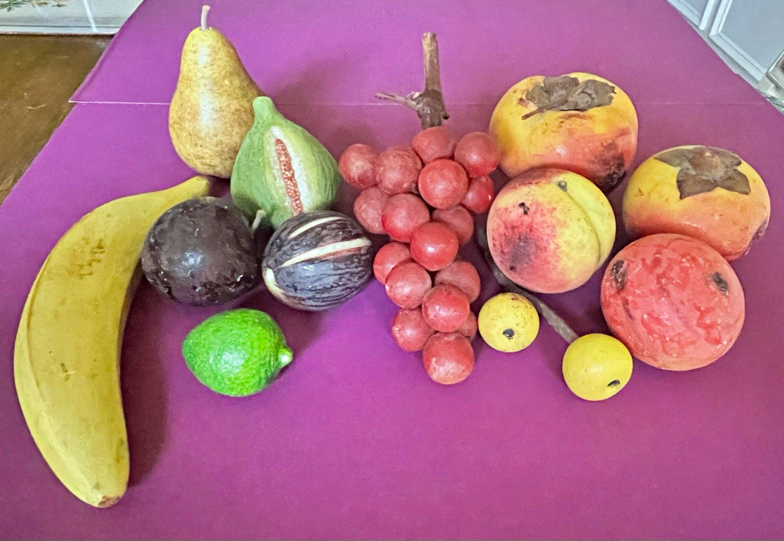 Vintage Italian Stone Alabaster Fruit Persimmons Red Grapes Figs Marble 12 Lbs Vintage Italian Stone Alabaster Fruit Persimmons Red Grapes Figs Marble 12 Lbs