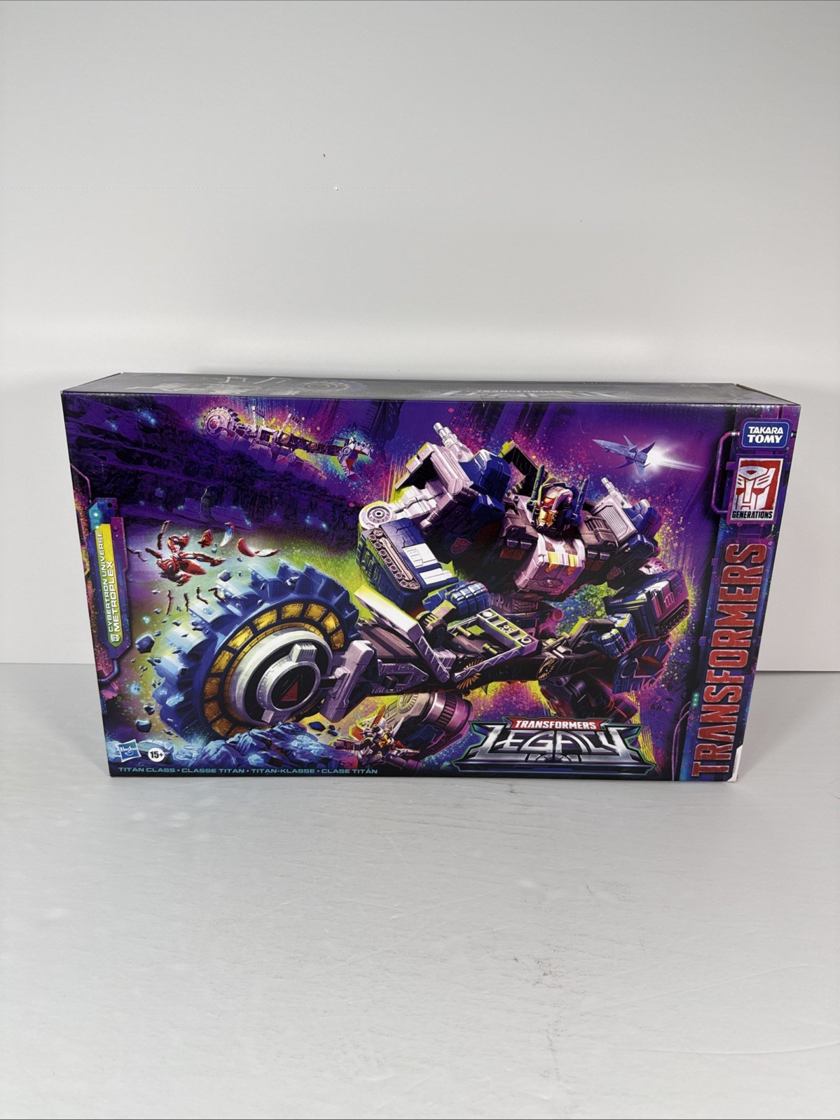 Transformers Generations Legacy Titan Class Cybertron Universe Metroplex 22\'\' Transformers Generations Legacy Titan Class Cybertron Universe Metroplex 22\'\'