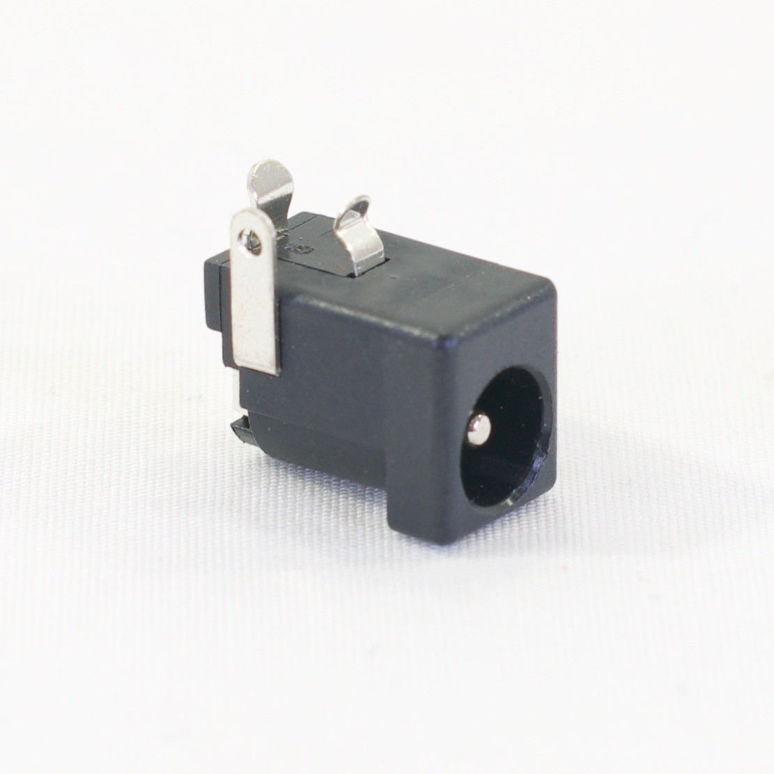 Cliff Electronic Components DC Power Jack FC68148 DC10A (Pkg. of 10) Cliff Electronic Components DC Power Jack FC68148 DC10A (Pkg. of 10)