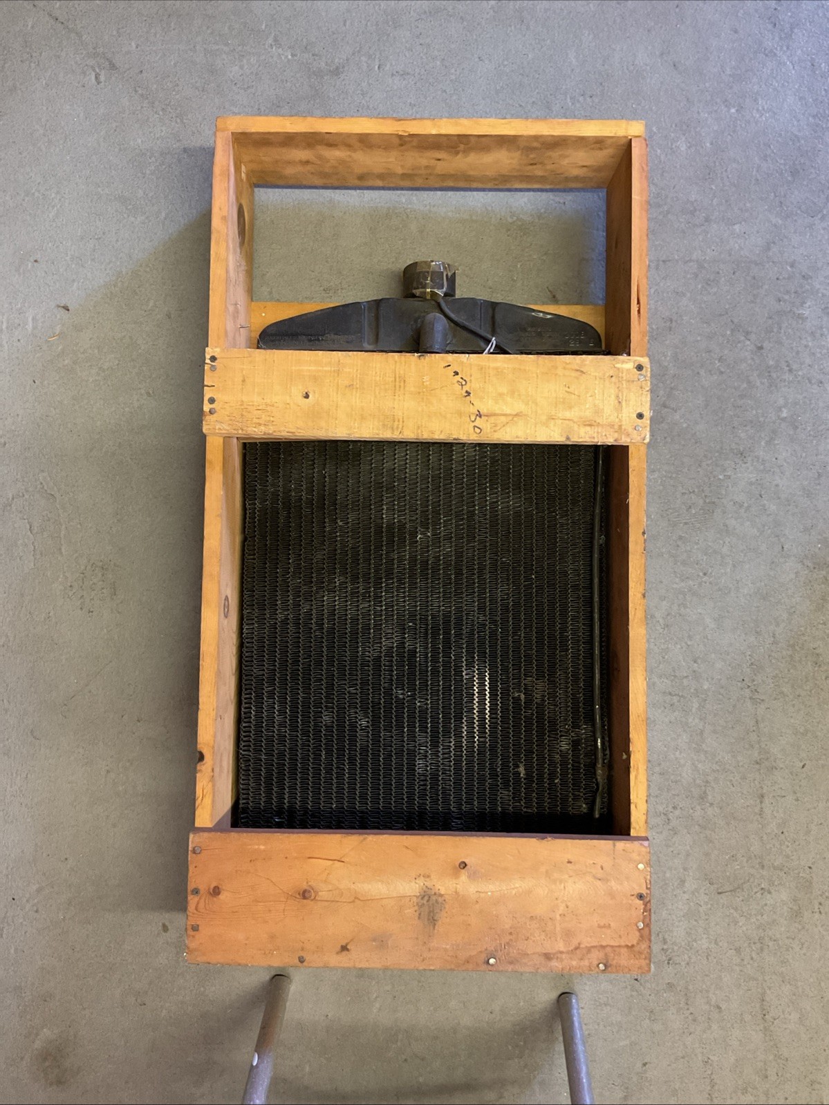 1929 1930 Chevrolet Radiator 1929 1930 Chevrolet Radiator