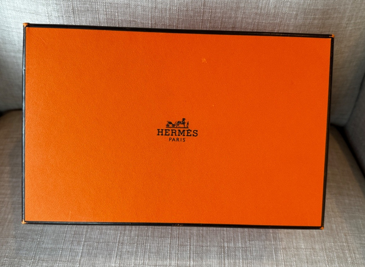 Authentic Hermes Paris Empty Orange Gift Box 11x 6x 4 Made in France Authentic Hermes Paris Empty Orange Gift Box 11x 6x 4 Made in France
