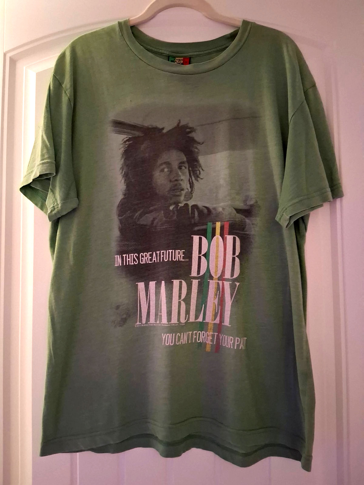 Bob Marley faded green vintage t-shirt in good condition light weight XL