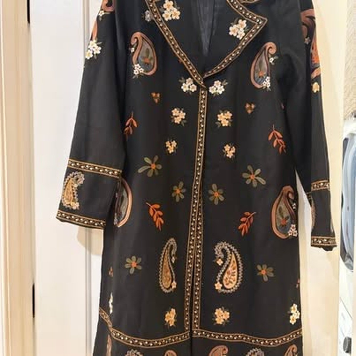 Black Embroidered Paisley Floral Coat Size M Black Embroidered Paisley Floral Coat Size M