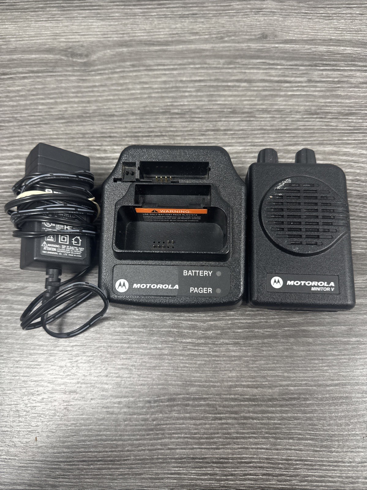 Motorola Minitor V (5) VHF 1-Channel Stored Voice Pager 151-158.9975 MHz Motorola Minitor V (5) VHF 1-Channel Stored Voice Pager 151-158.9975 MHz