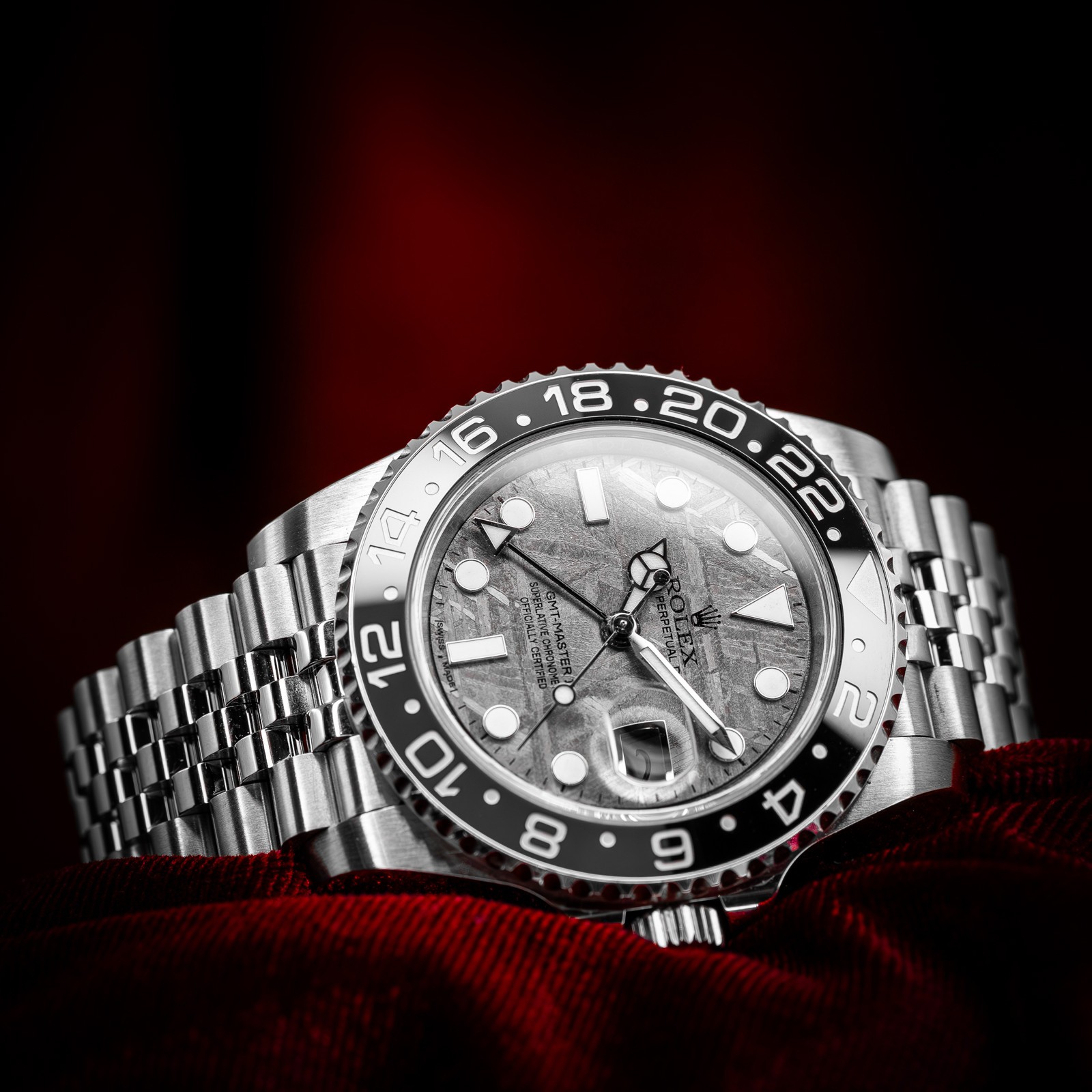 Rolex GMT-Master II Gray Meteorite Bruce Wayne Jubilee 116710LN Box & Papers Rolex GMT-Master II Gray Meteorite Bruce Wayne Jubilee 116710LN Box & Papers