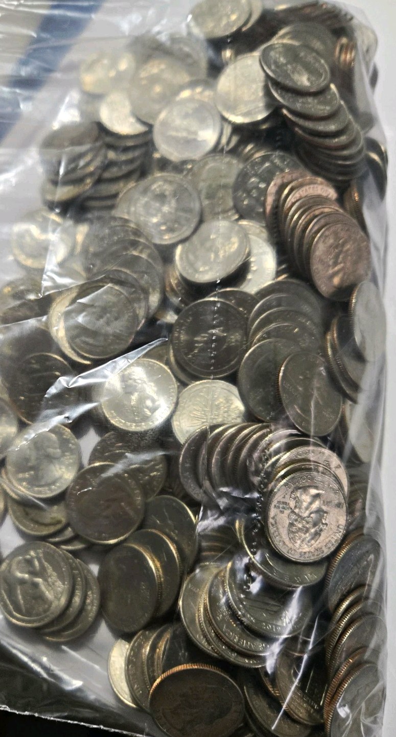 Bag Lot of Mixed State Quarters, Unsorted Mixed Years Bag Lot of Mixed State Quarters, Unsorted Mixed Years