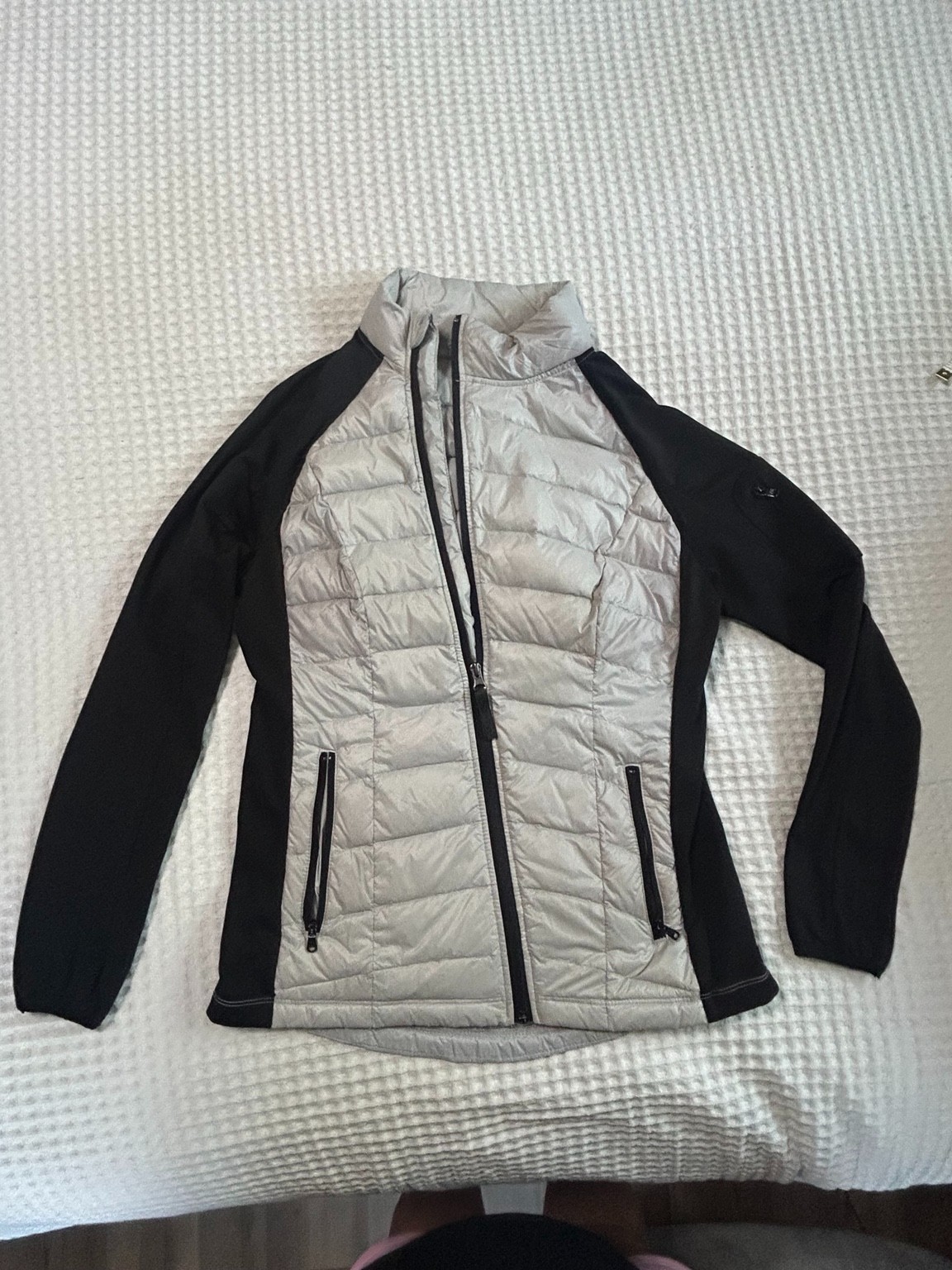 CALVIN KLEIN PERFORMANCE Women\'s Puffer Jacket Black M Hybrid Active Quick Dry