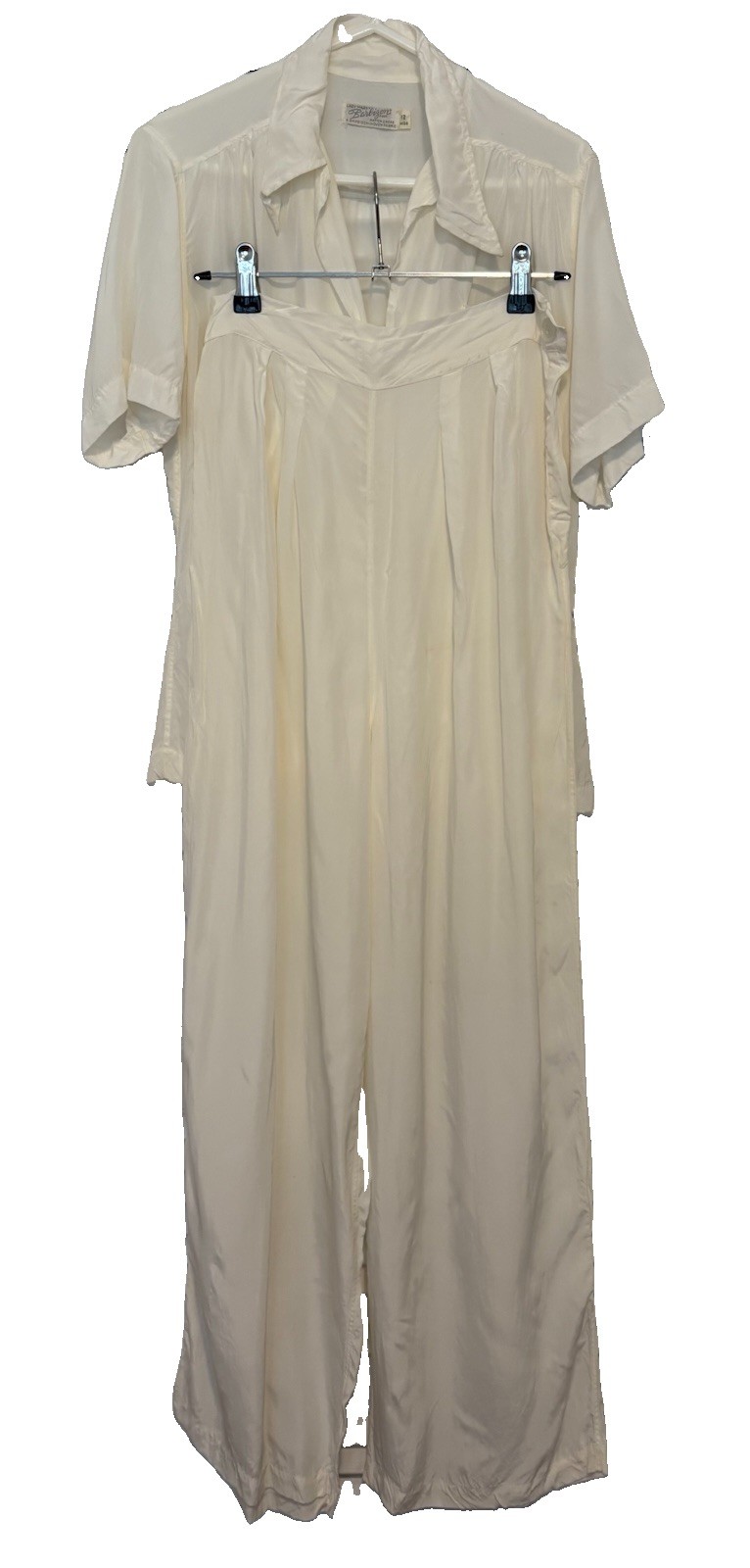 1930s/40s Barbizon ivory rayon crepe pyjama set 1930s/40s Barbizon ivory rayon crepe pyjama set