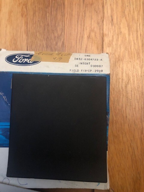 NOS 1985 1986 Ford Thunderbird Console Insert Trim Blockoff E6SZ-6304722-A NOS 1985 1986 Ford Thunderbird Console Insert Trim Blockoff E6SZ-6304722-A