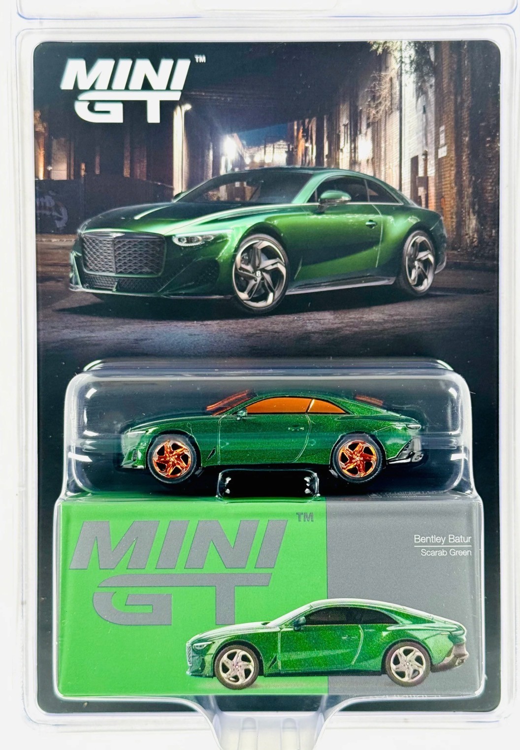 Chase MINI GT BENTLEY BATUR 1/64 DIECAST MODEL CAR SCARAB GREEN MGT01161