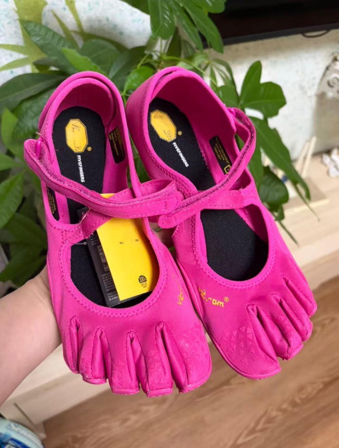 Five Fingers Women\'s Sneaker New Color Training Fitness