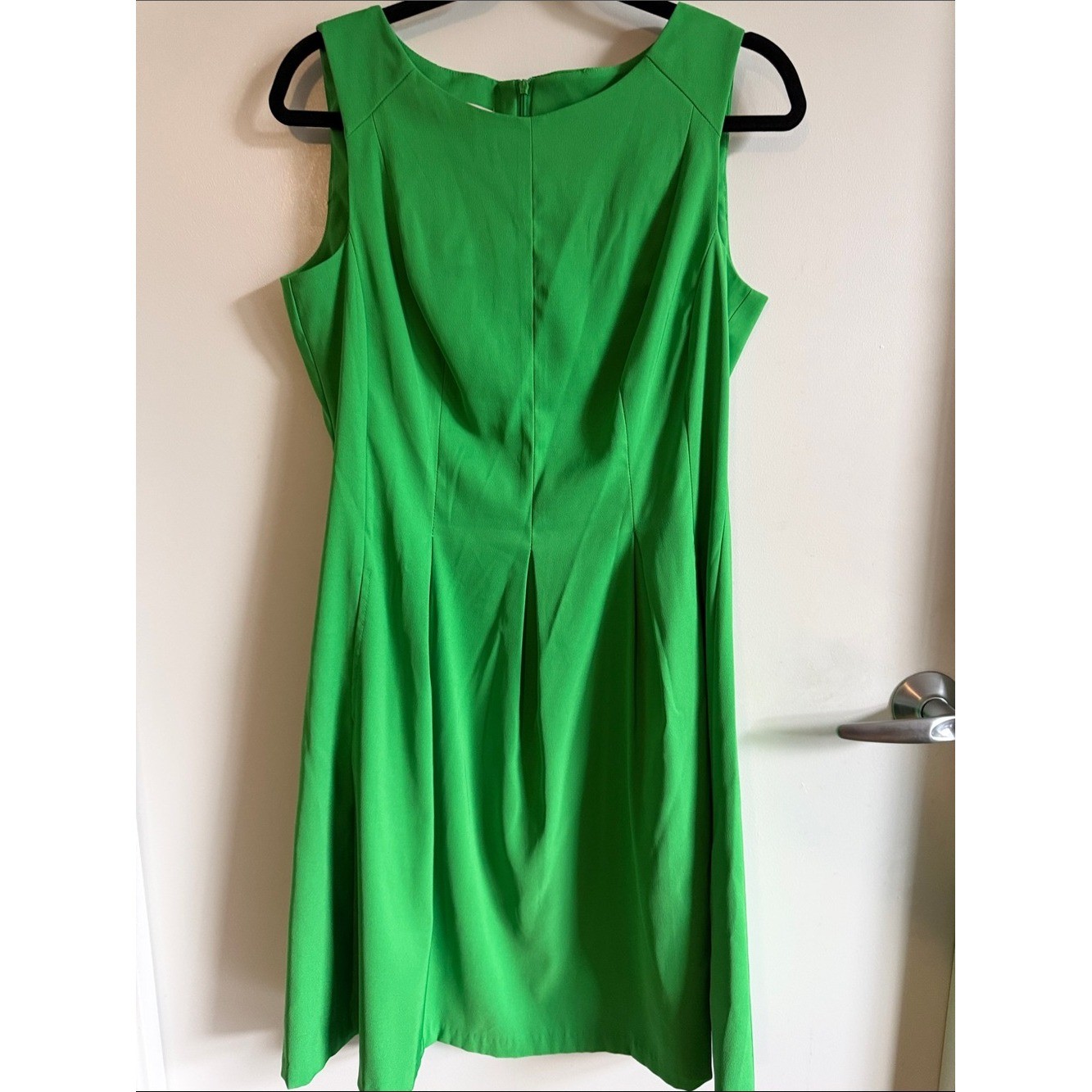 Dress Barn Green Sleeveless A-Line Dress Sz 12 Dress Barn Green Sleeveless A-Line Dress Sz 12