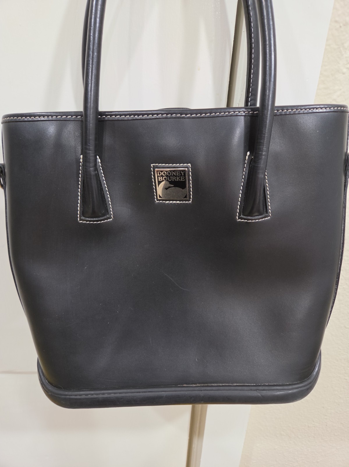 Dooney And Bourke All Weather Leather Vintage Dooney And Bourke All Weather Leather Vintage