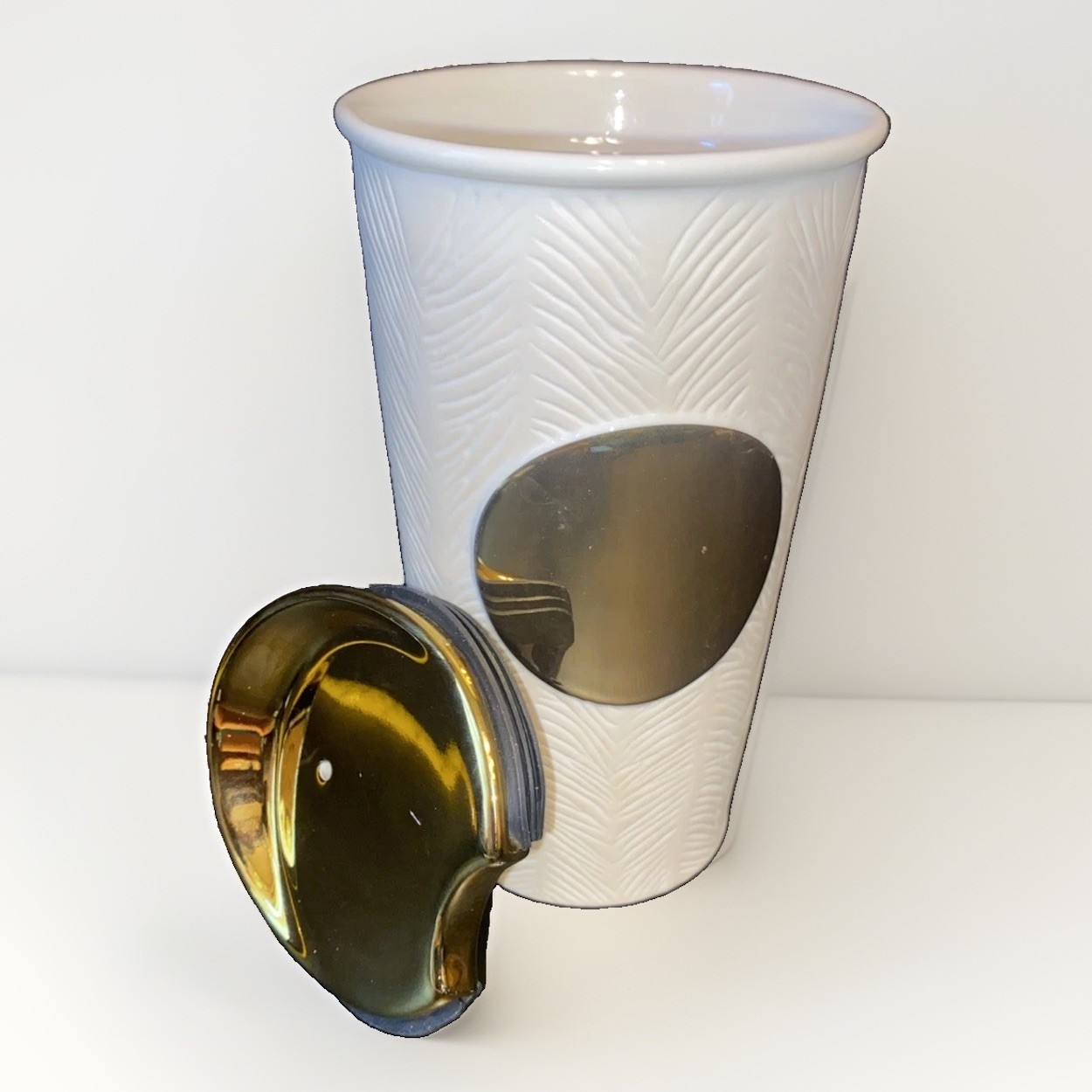 Starbucks 2015 Gold Dot Collection Ceramic Travel Mug Embossed Dbl Wall W/Lid Starbucks 2015 Gold Dot Collection Ceramic Travel Mug Embossed Dbl Wall W/Lid
