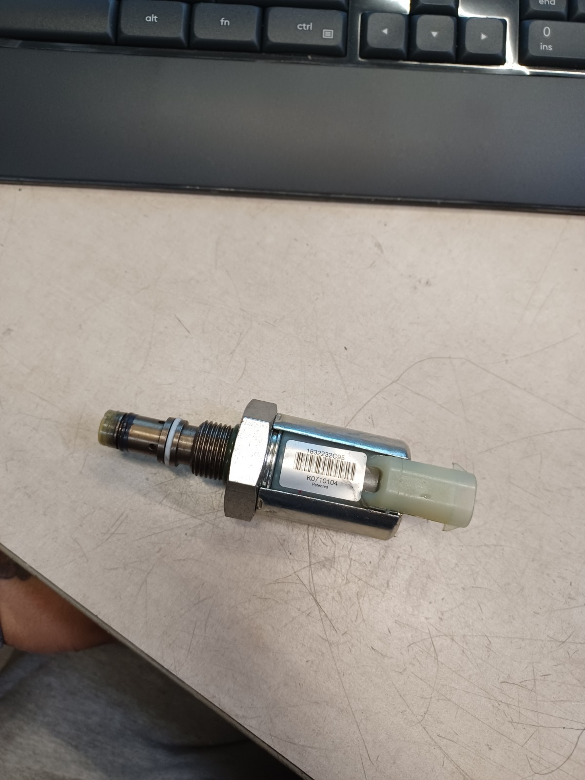 1832232C95 Navistar Valve, Assy IPR
