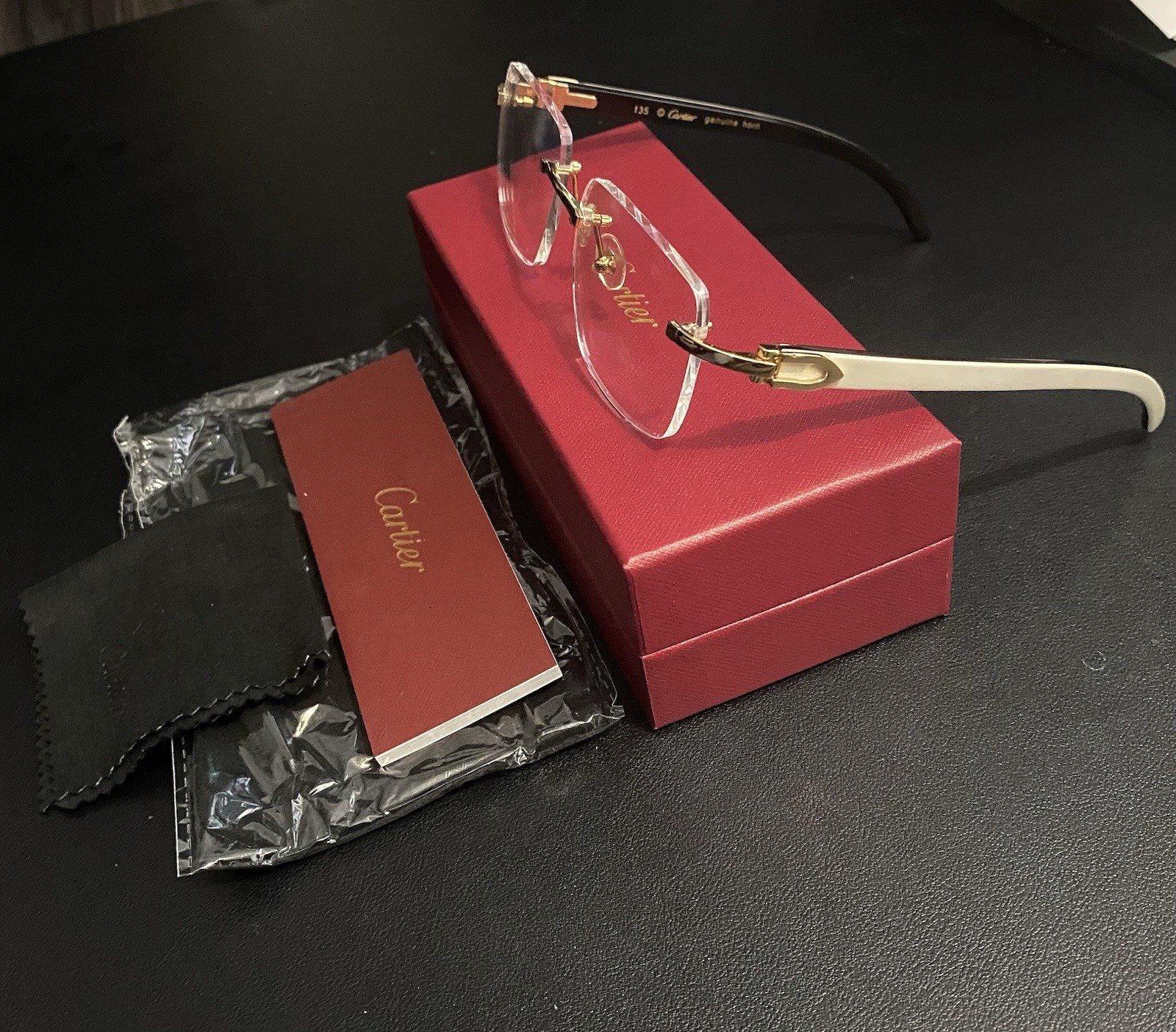 New Cartier Buffalo Horn, Clear Lenses, and Gold Frame Buff sunglasses. New Cartier Buffalo Horn, Clear Lenses, and Gold Frame Buff sunglasses.