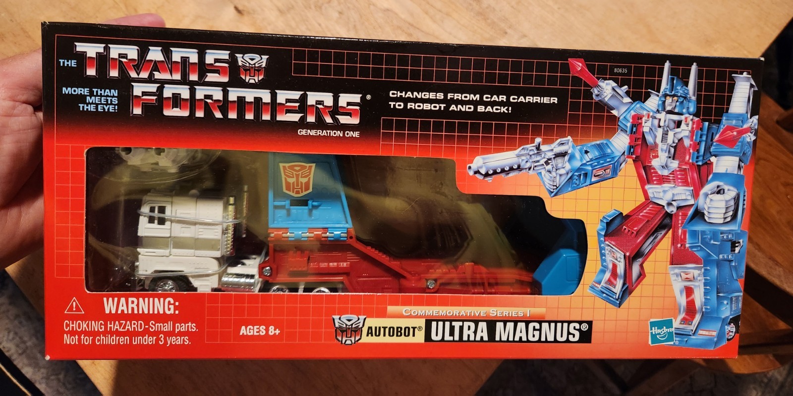 Transformers G1 Commemorative Series I Hasbro Ultra Magnus Figure 2002 NIB Transformers G1 Commemorative Series I Hasbro Ultra Magnus Figure 2002 NIB