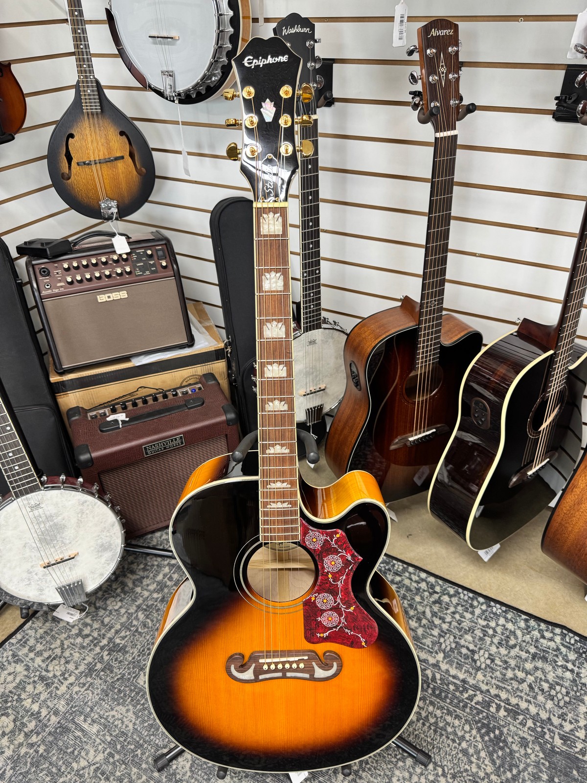 Epiphone J-200 EC Studio - Vintage Sunburst