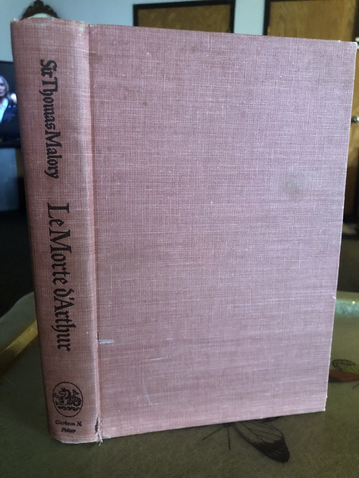 Le Morte d’Arthur by Sir T. Mallory, Modern By K. Baines July, 1962 1st Print