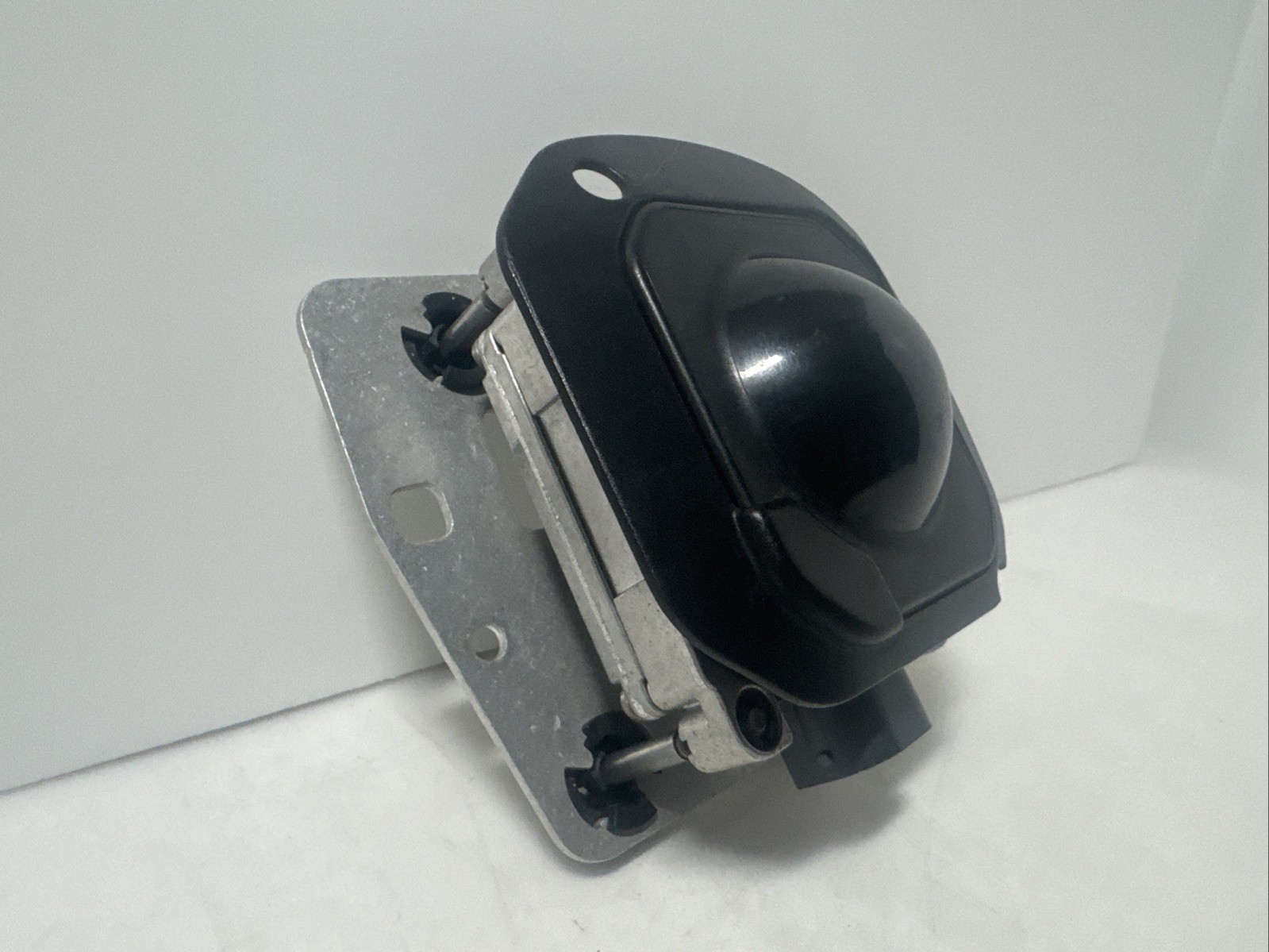 Audi A8/ A8 L/ S8 2015-2018 RH Passenger Front Cruise Control Sensor 4H0907561C