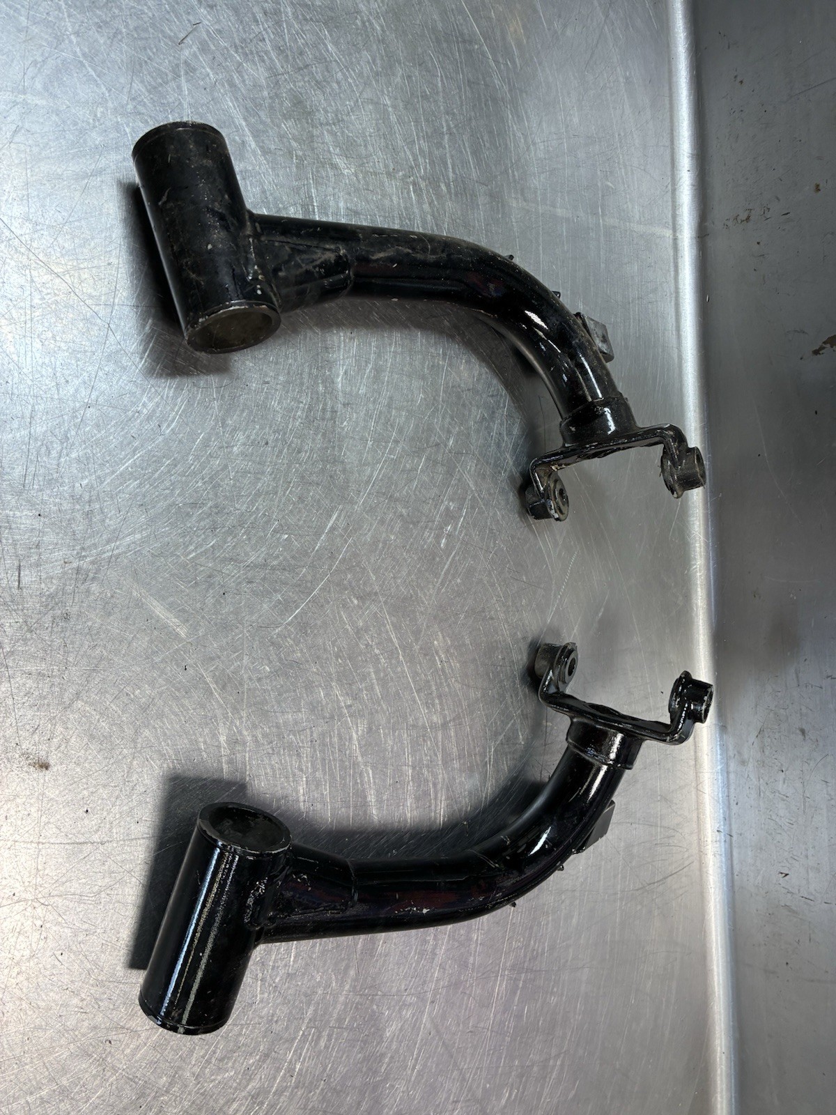 OEM 81-84 HONDA ODYSSEY FL250 FL 250 FRONT LEFT & Right TRAILING ARMS KNUCKLES OEM 81-84 HONDA ODYSSEY FL250 FL 250 FRONT LEFT & Right TRAILING ARMS KNUCKLES