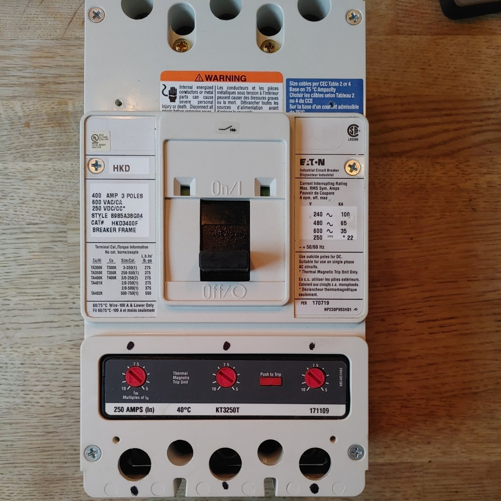  Eaton HKD3400F 400A 3 Pole Cutler Hammer Circuit Breaker