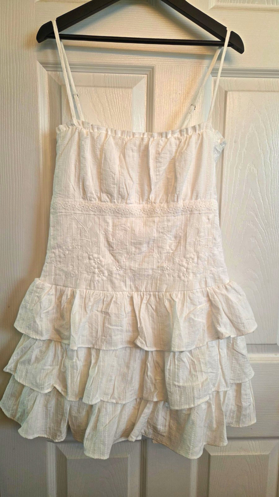 KIRIOUS Los Angeles Women’s White Smocked Ruffle Tiered 100% Cotton Sundress M KIRIOUS Los Angeles Women’s White Smocked Ruffle Tiered 100% Cotton Sundress M