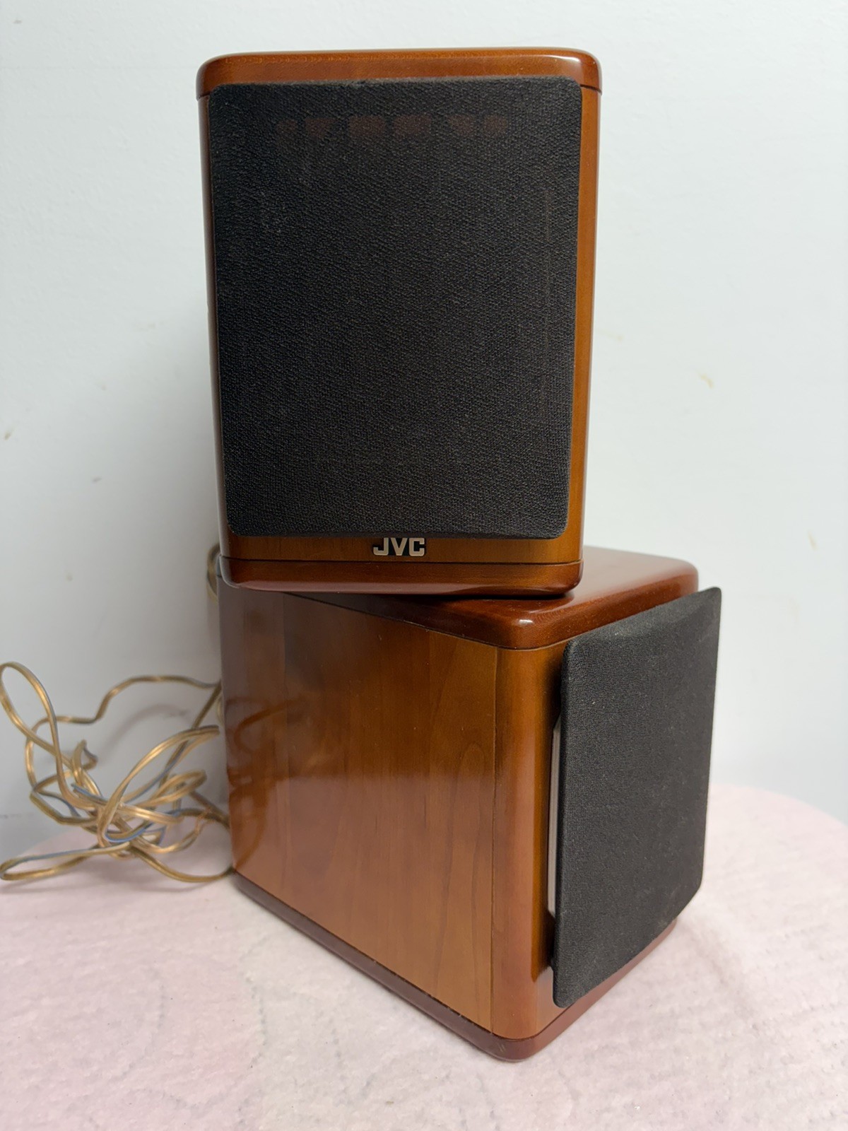 JVC Cherry Wood Mini Bookshelf Speakers MATCHING PAIR SP‑UX7000 Japan WORKING