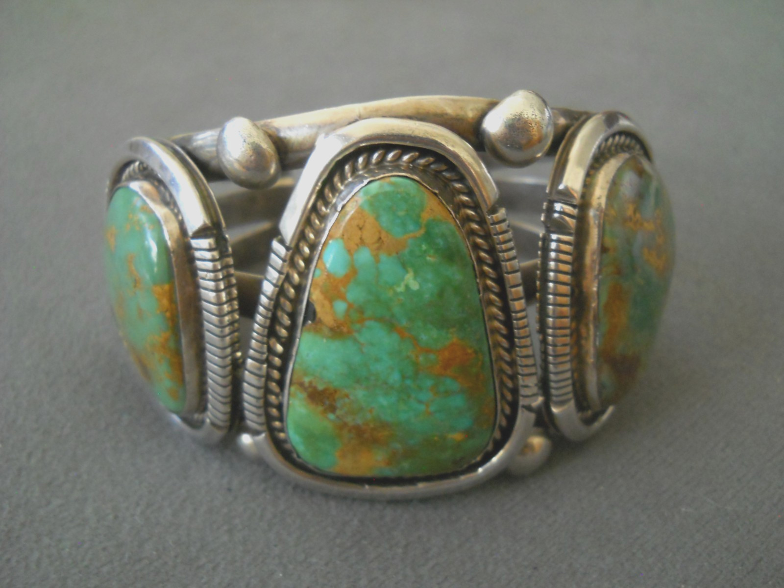 Native American Navajo Gem Royston Turquoise Sterling Silver Cuff Bracelet 102g
